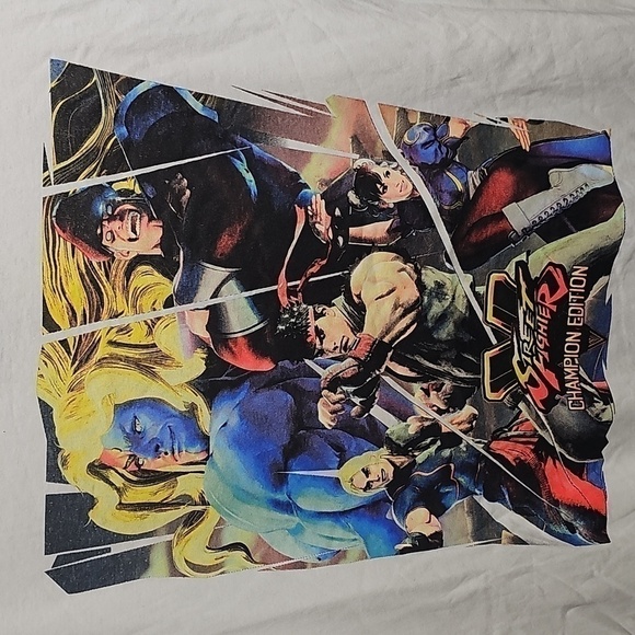 Street Fighter CAPCOM Classic Tee Shirt NWT - Picture 2 of 9
